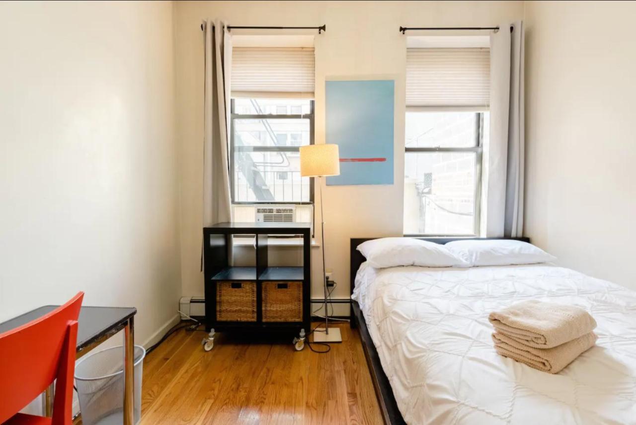 2 Bedroom Lower East Side Appartement
